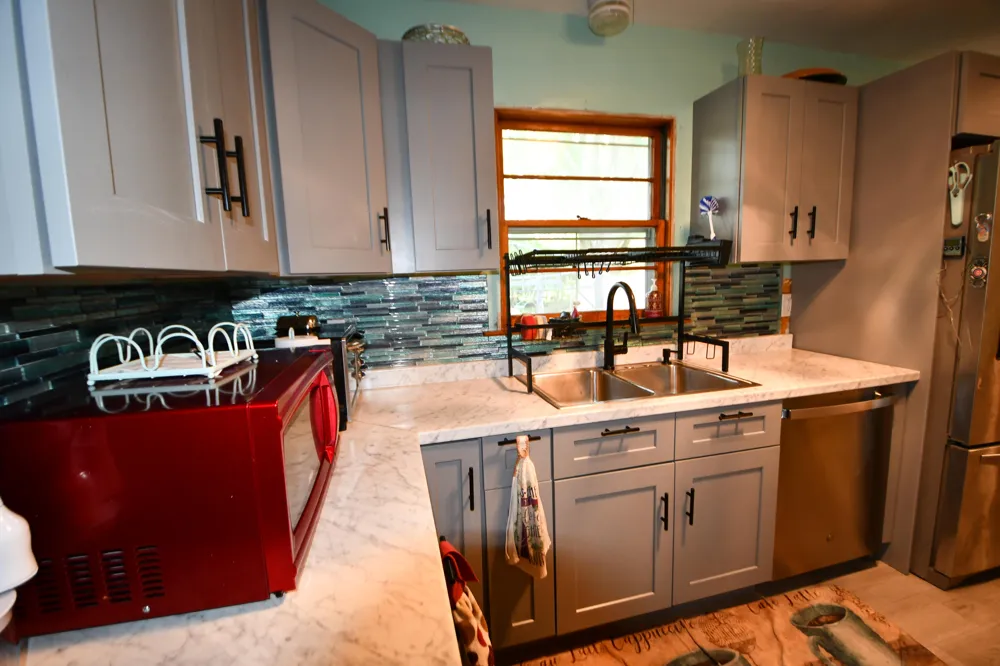 233 Hunter Drive Benton Harbor, MI 49022