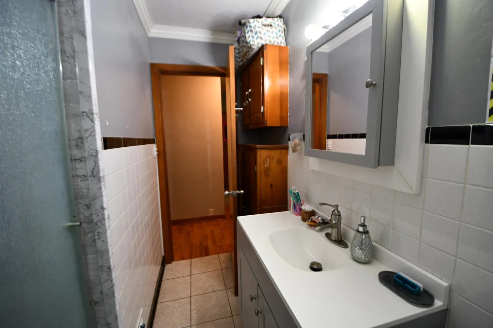 233 Hunter Drive Benton Harbor, MI 49022