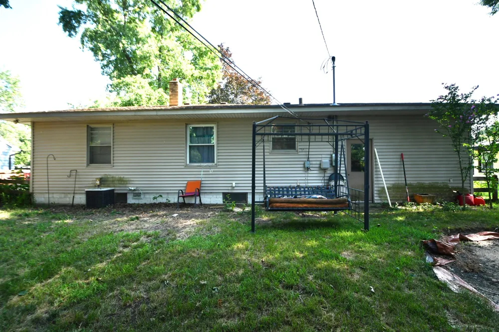 233 Hunter Drive Benton Harbor, MI 49022