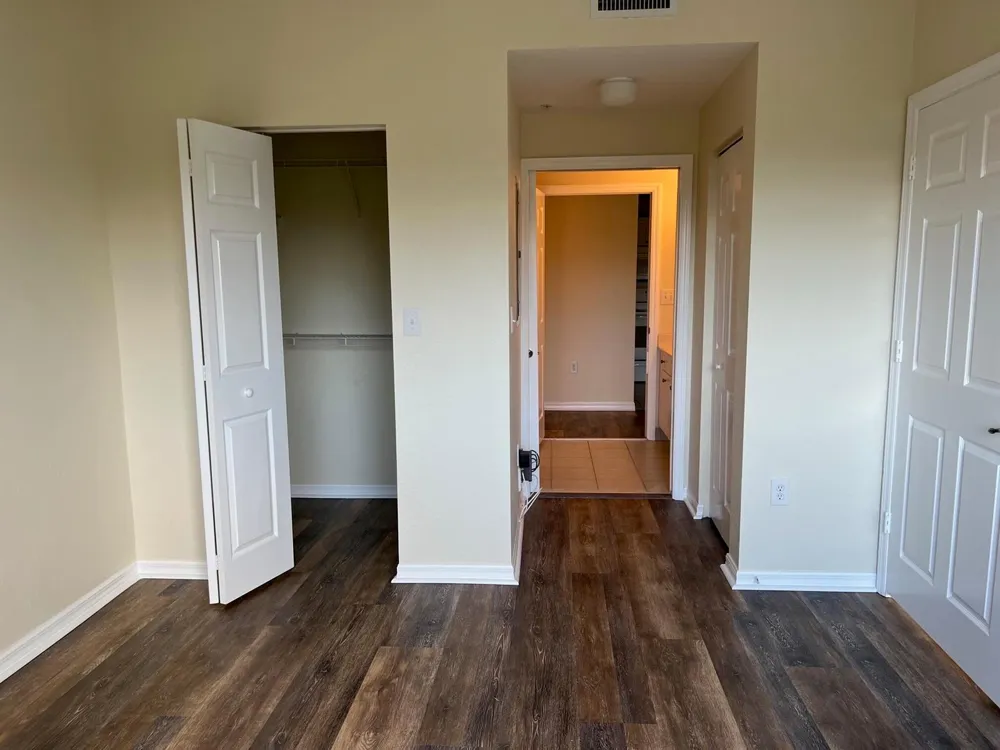 2802 SARENTO PLACE #302 Palm Beach Gardens, FL 33410