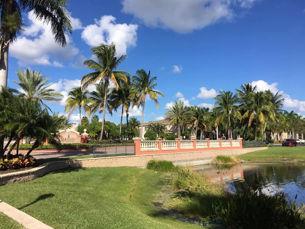 2802 SARENTO PLACE #302 Palm Beach Gardens, FL 33410