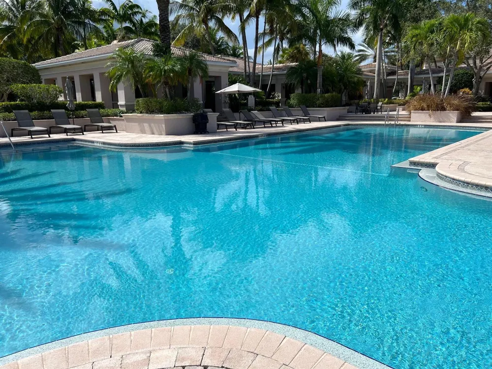 2802 SARENTO PLACE #302 Palm Beach Gardens, FL 33410