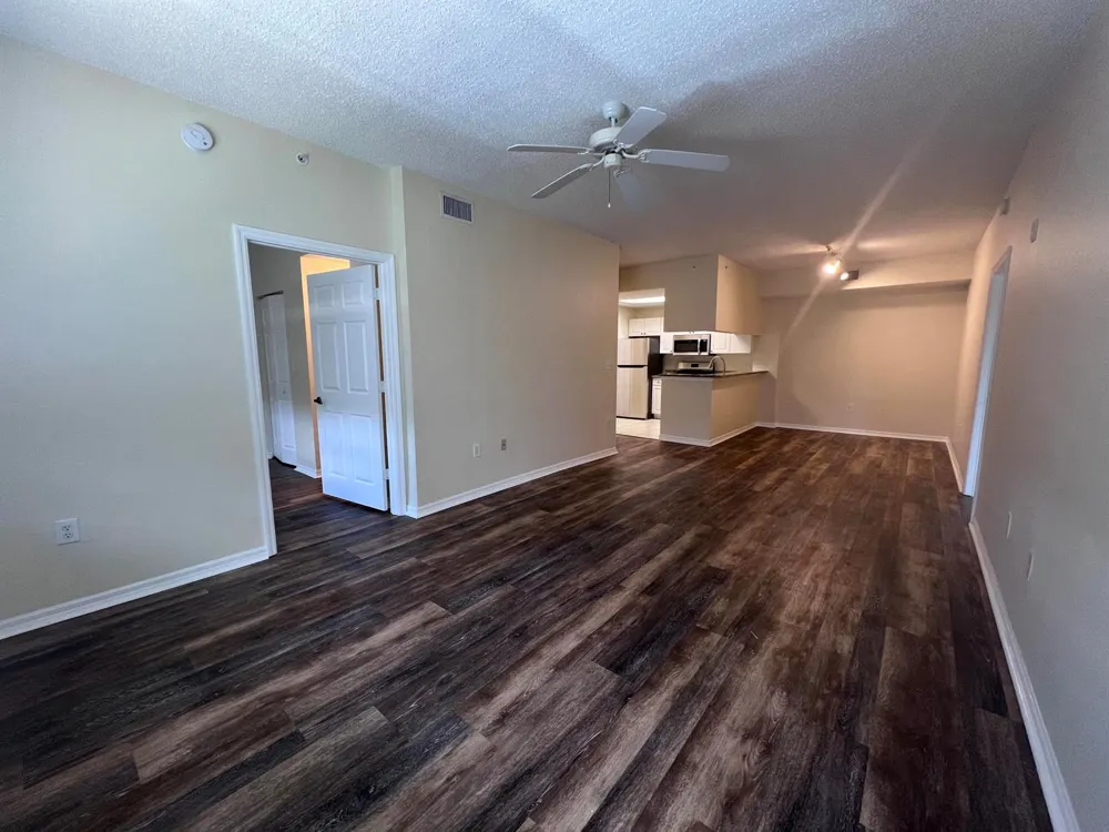 2802 SARENTO PLACE #302 Palm Beach Gardens, FL 33410