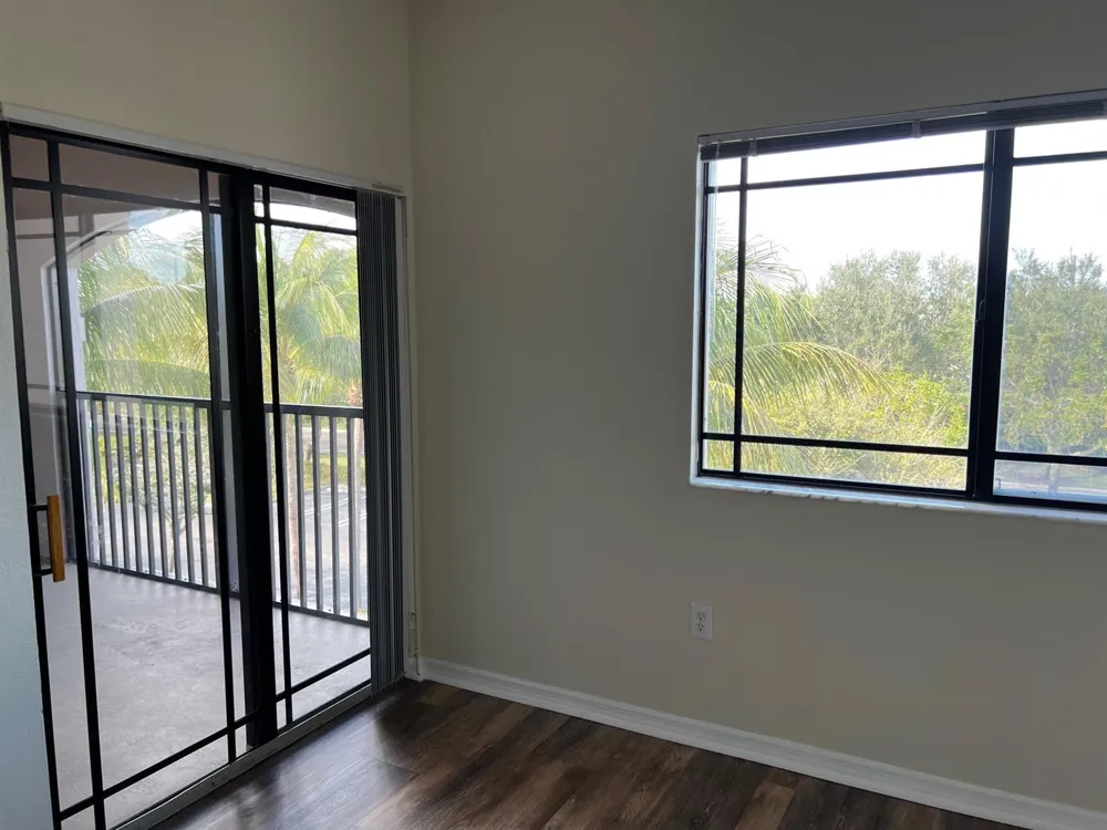 2802 SARENTO PLACE #302 Palm Beach Gardens, FL 33410