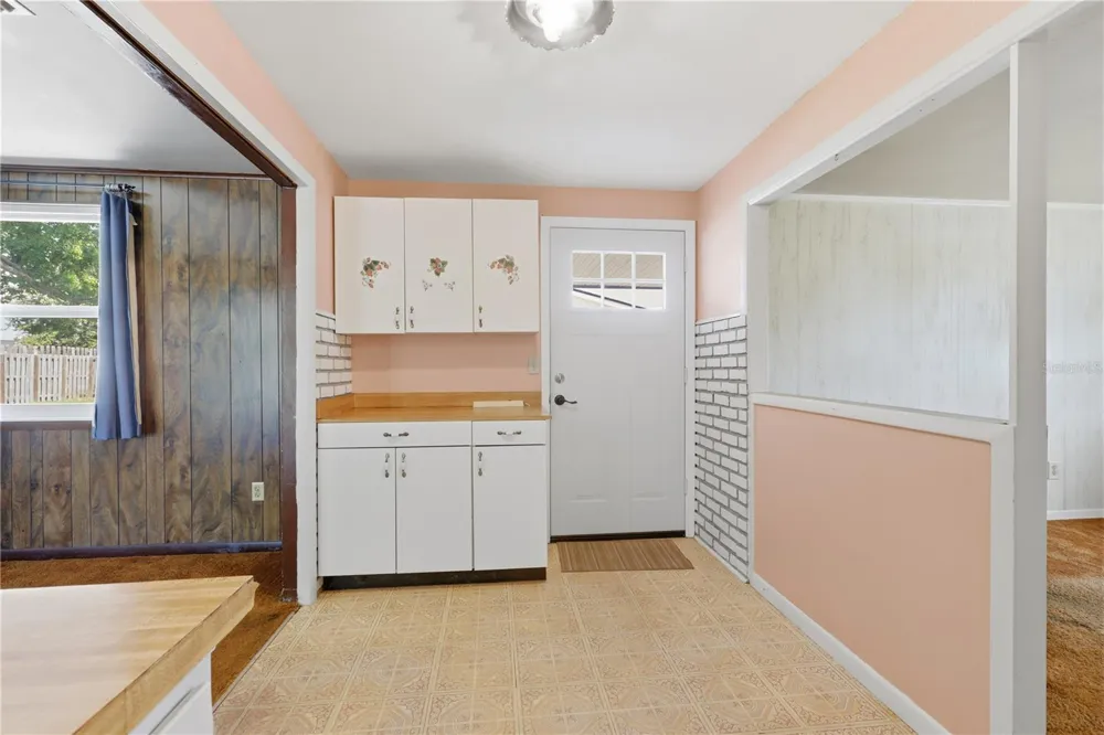 2456 KIMBERLY DRIVE Deltona, FL 32738