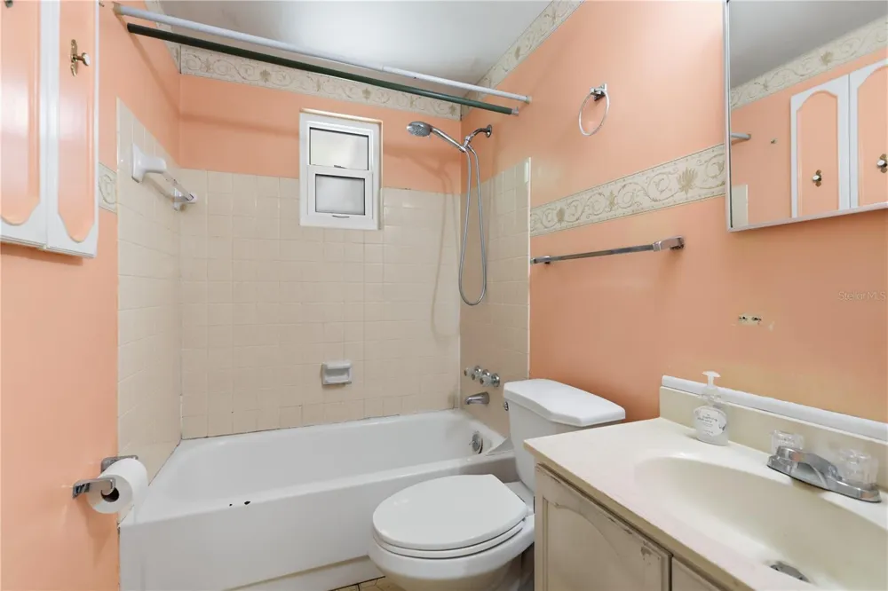 2456 KIMBERLY DRIVE Deltona, FL 32738