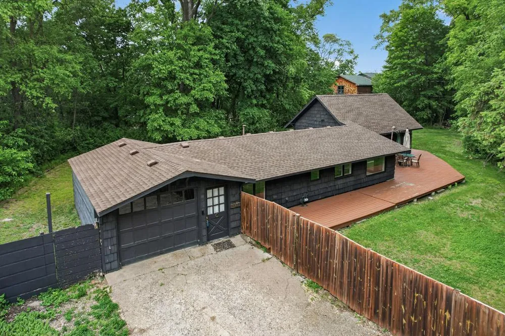 11138 W River Road Champlin, MN 55316