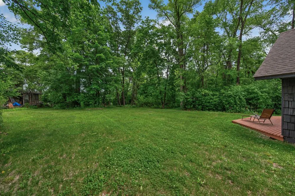 11138 W River Road Champlin, MN 55316