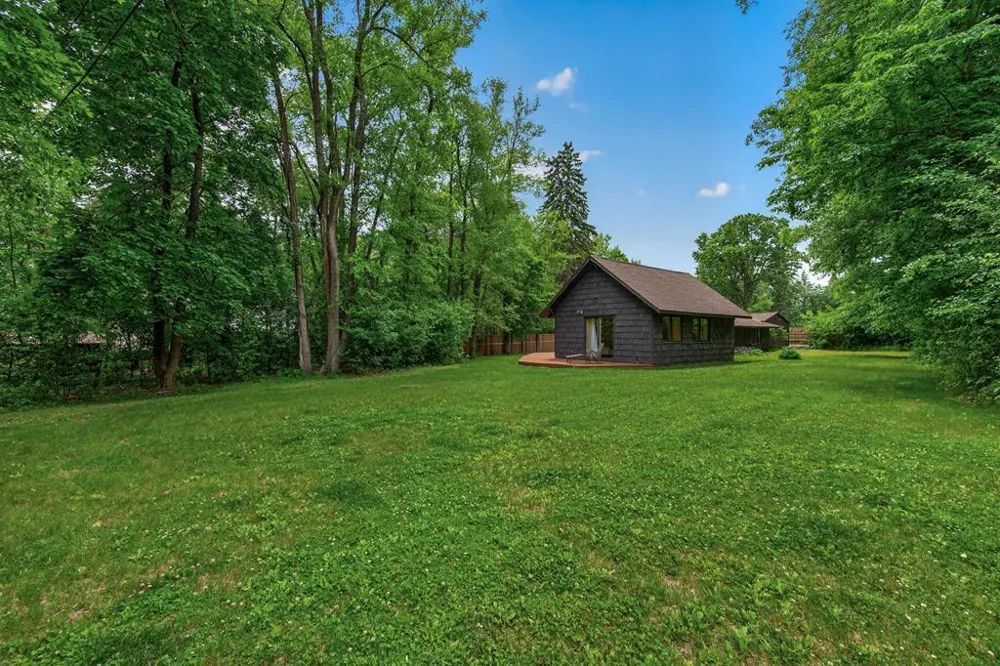 11138 W River Road Champlin, MN 55316