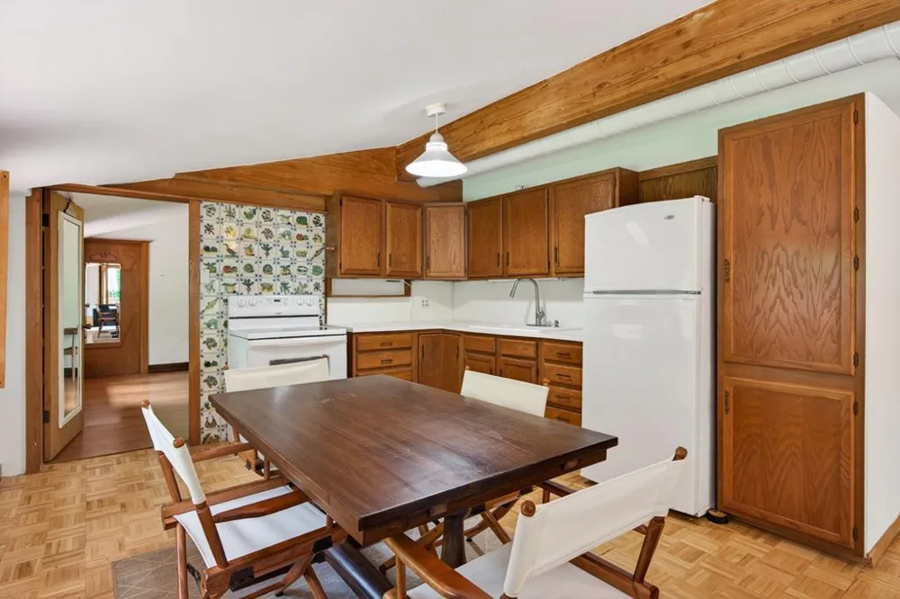 11138 W River Road Champlin, MN 55316