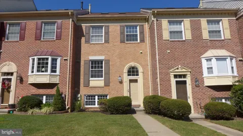 23 VALLEY CROSSING CIRCLE