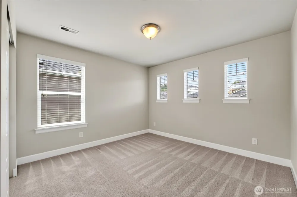 30160 61st Avenue S Auburn, WA 98001