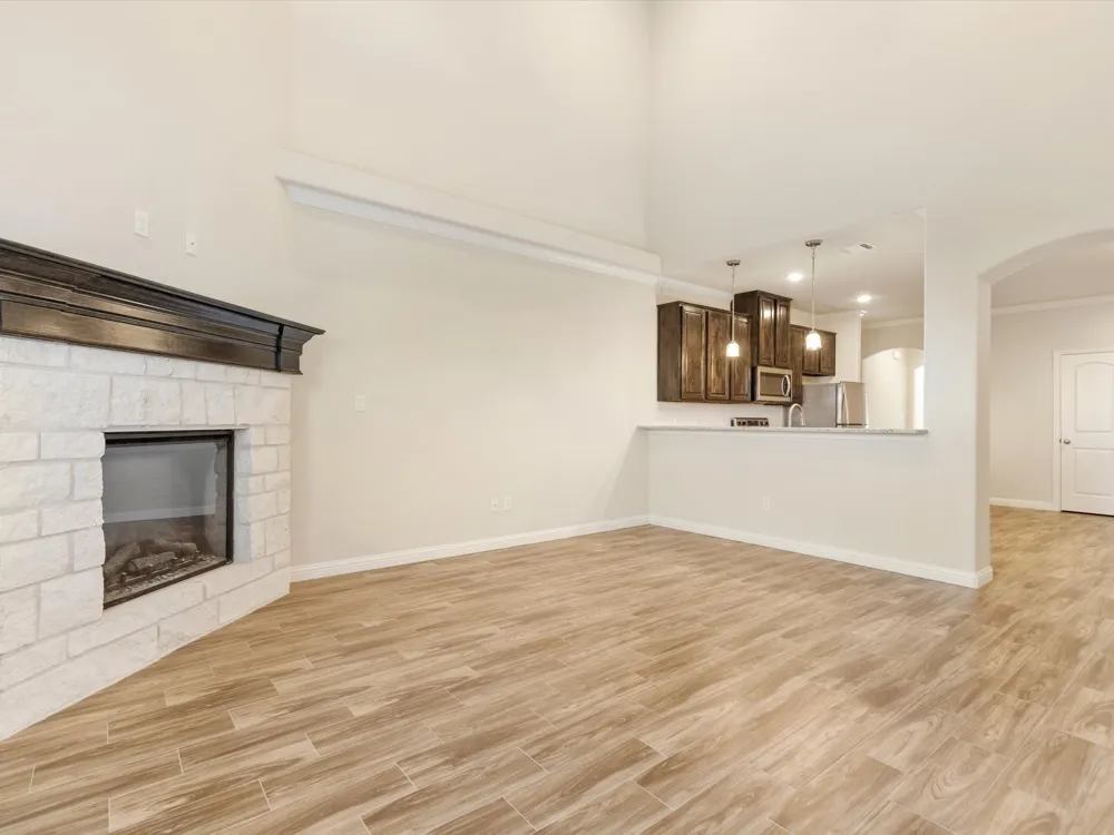 1124 Noble Flair Place Granbury, TX 76049