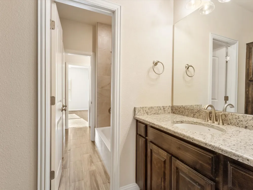 1124 Noble Flair Place Granbury, TX 76049