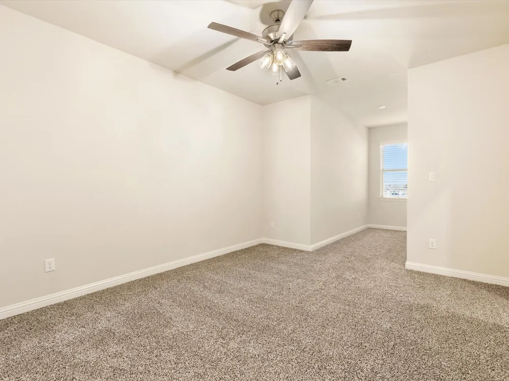 1124 Noble Flair Place Granbury, TX 76049