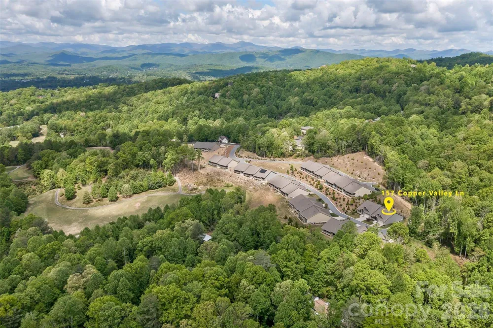 157 Copper Valley Lane Hendersonville, NC 28739