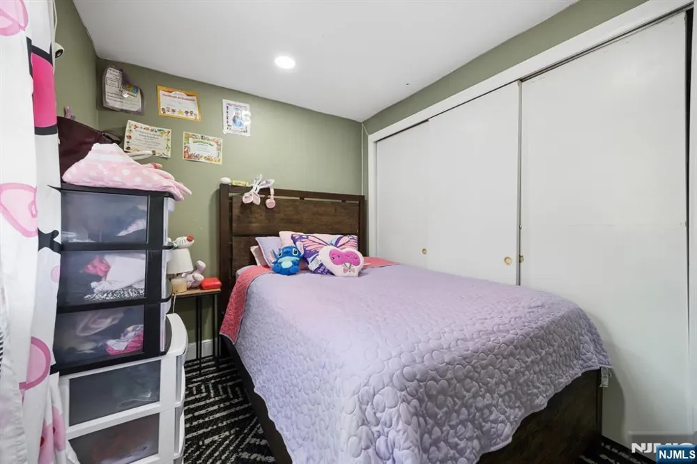 26 Liberty Street Dover Town, NJ 07801