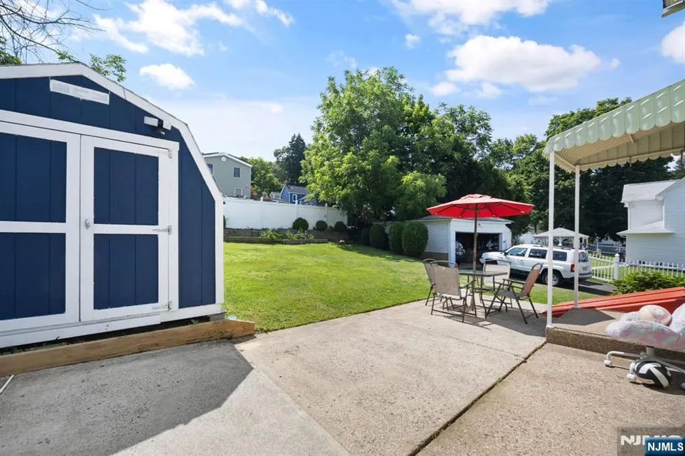 26 Liberty Street Dover Town, NJ 07801