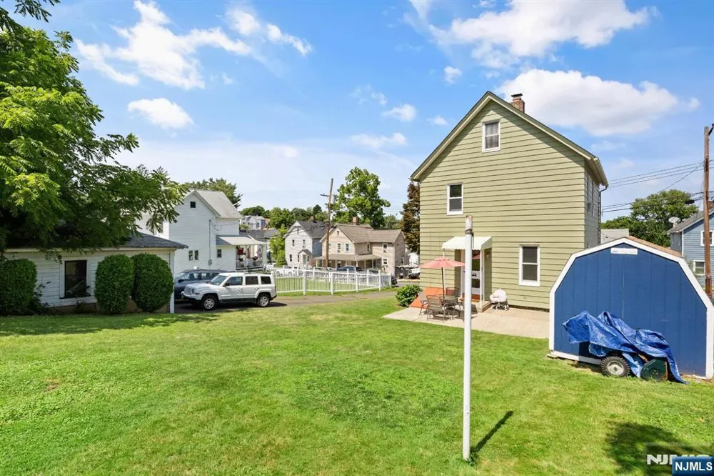 26 Liberty Street Dover Town, NJ 07801