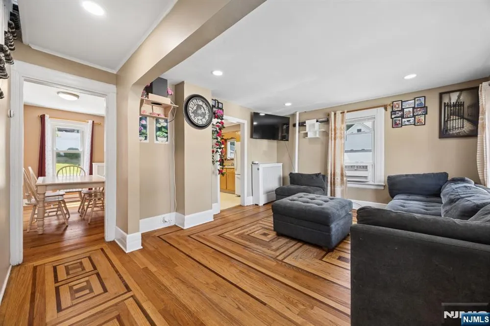 26 Liberty Street Dover Town, NJ 07801
