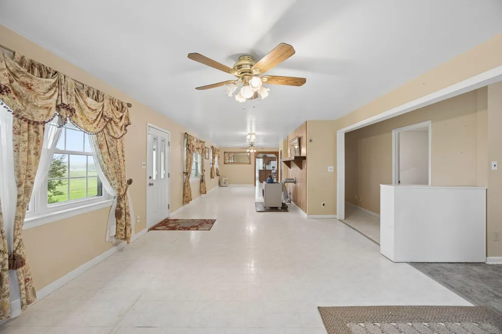 4431 Riggs Road Pikeville, TN 37367