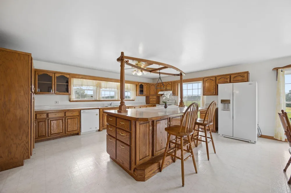 4431 Riggs Road Pikeville, TN 37367