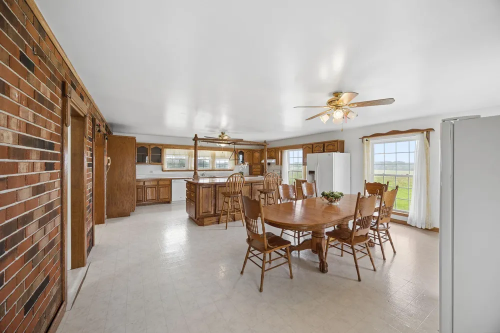 4431 Riggs Road Pikeville, TN 37367