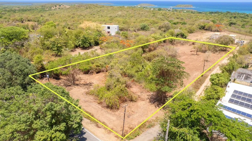 22 CALLE DE BATU Vieques, PR 00765