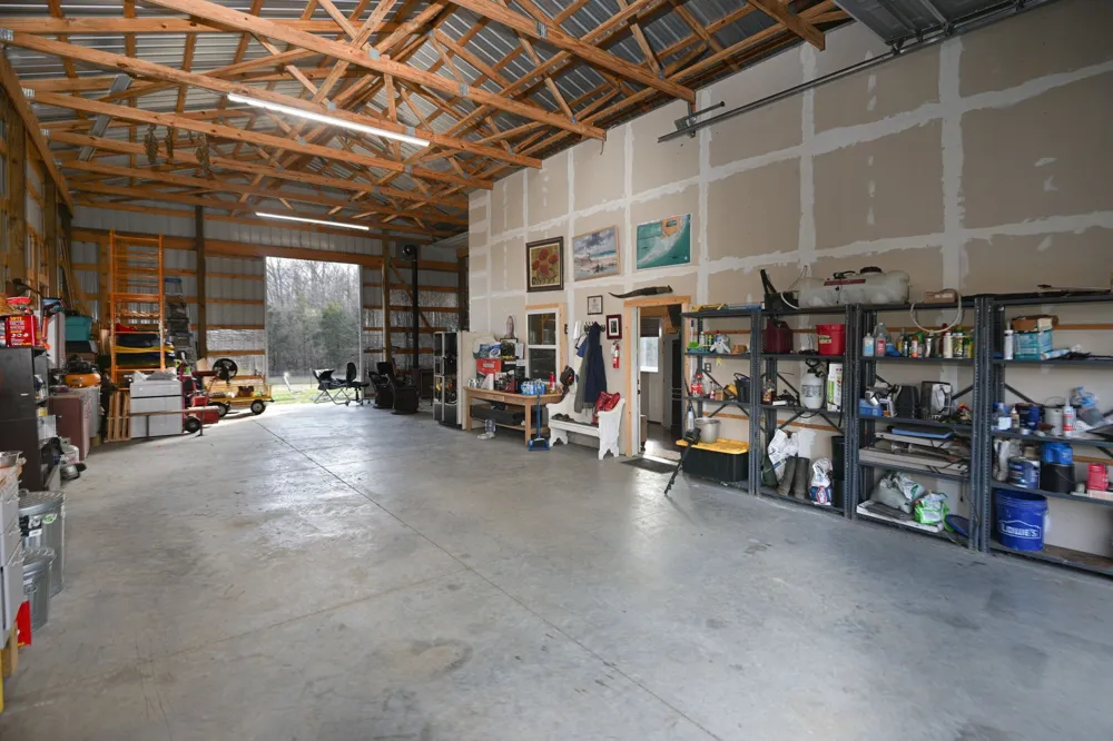 750 Railroad Rd Wartrace, TN 37183