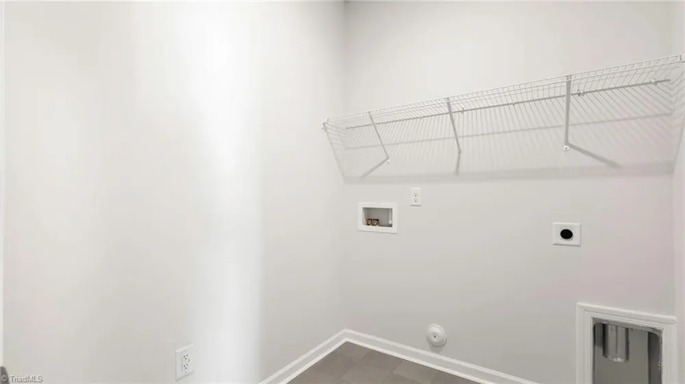 2707 Luxborough Lane Mebane, NC 27302