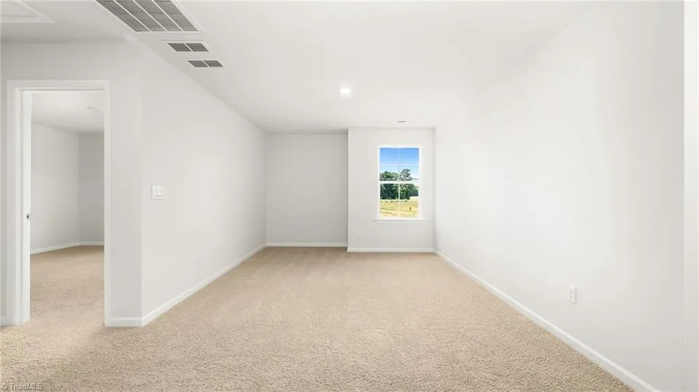 2707 Luxborough Lane Mebane, NC 27302