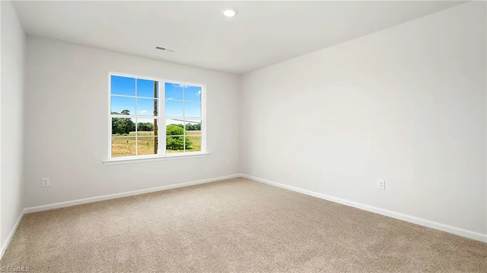 2707 Luxborough Lane Mebane, NC 27302