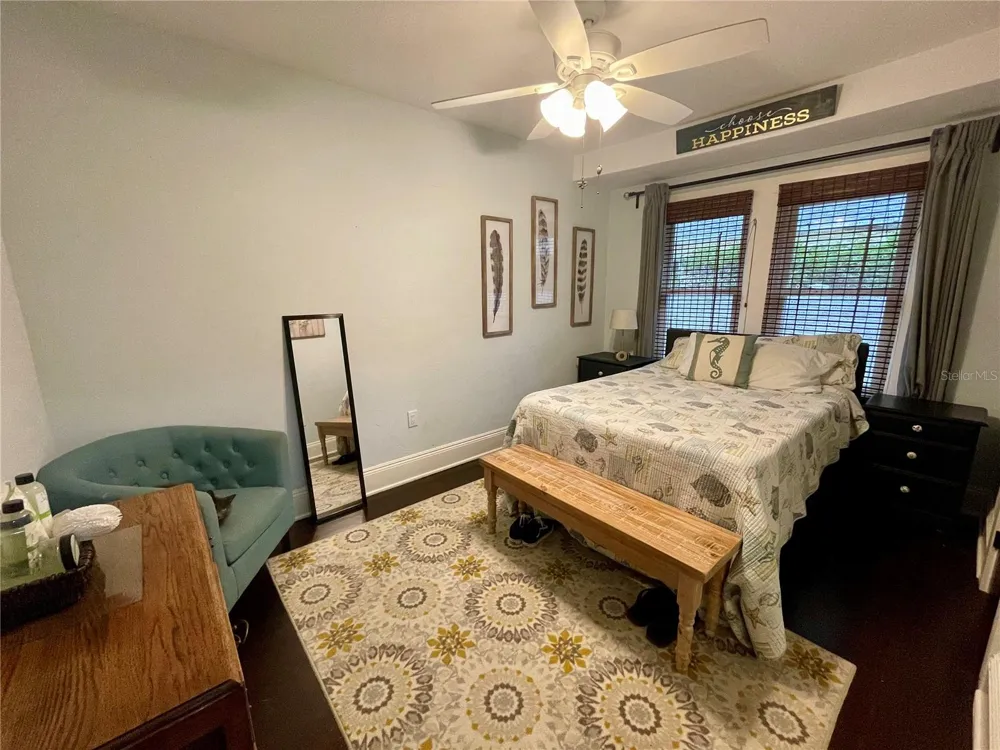 2703 10TH AVENUE W Bradenton, FL 34205