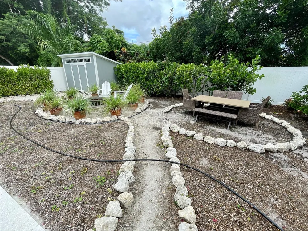 2703 10TH AVENUE W Bradenton, FL 34205