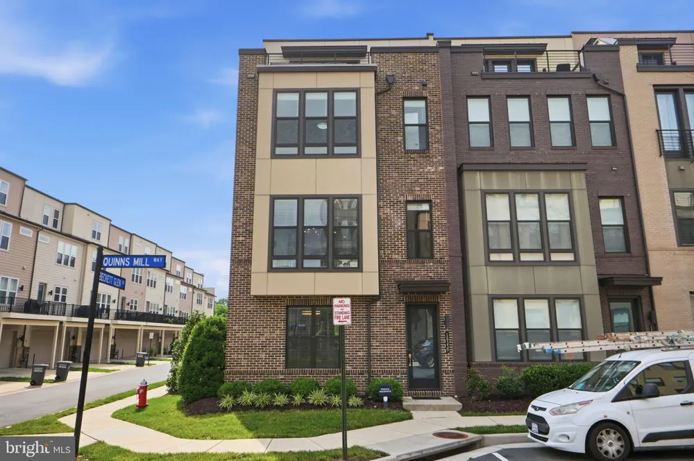 14339 BECKETT GLEN CIRCLE Chantilly, VA 20151
