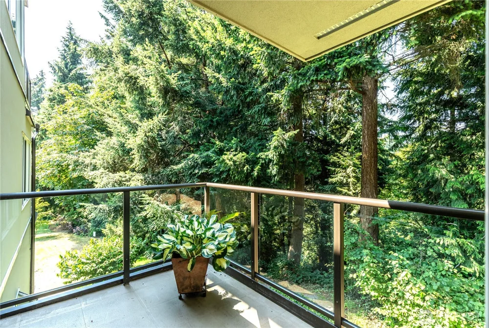 11122 NE 41st Drive #35 Kirkland, WA 98033