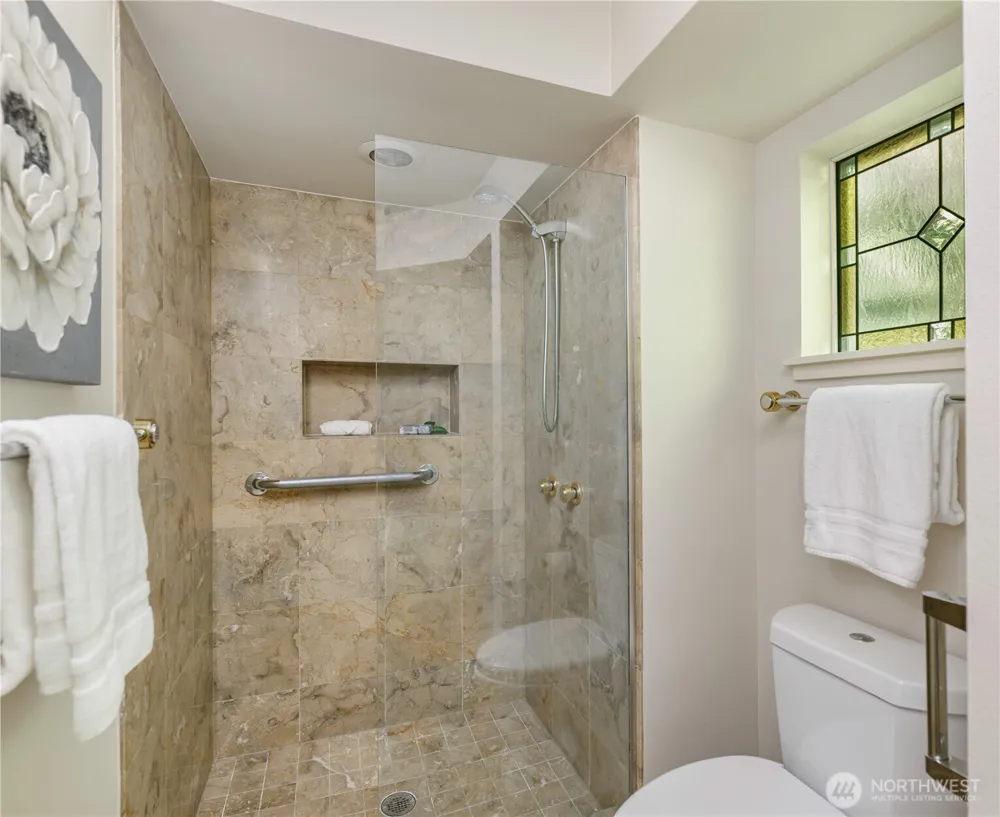 11122 NE 41st Drive #35 Kirkland, WA 98033