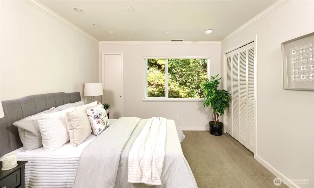 11122 NE 41st Drive #35 Kirkland, WA 98033