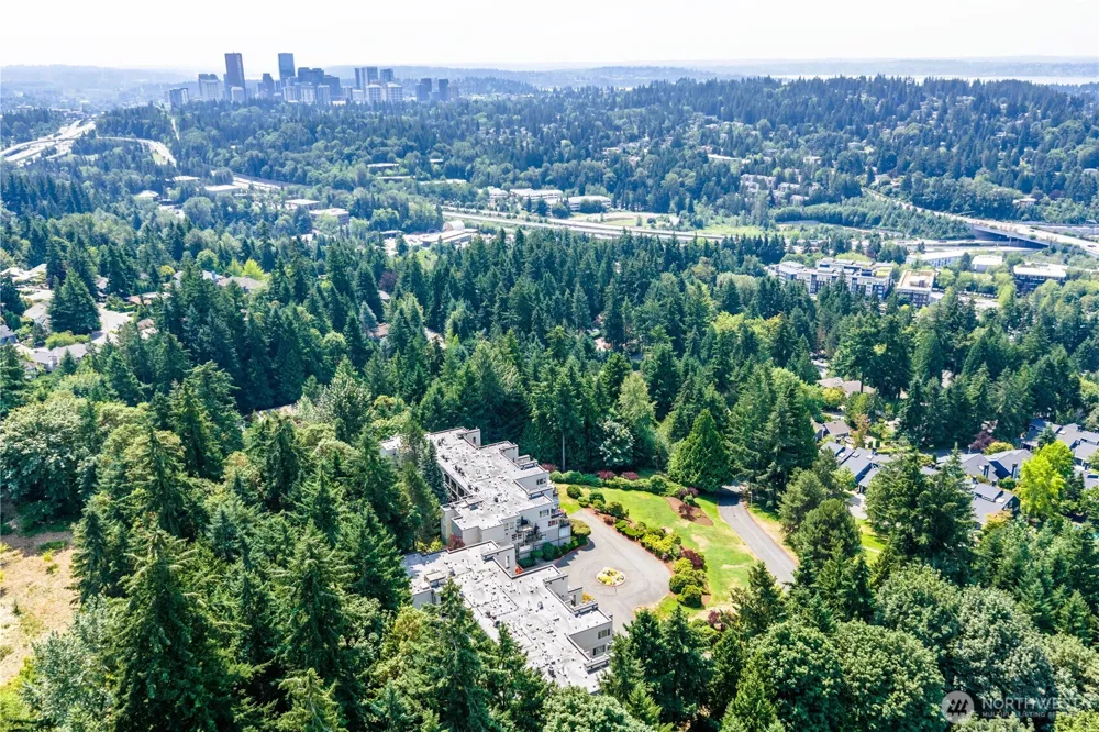 11122 NE 41st Drive #35 Kirkland, WA 98033
