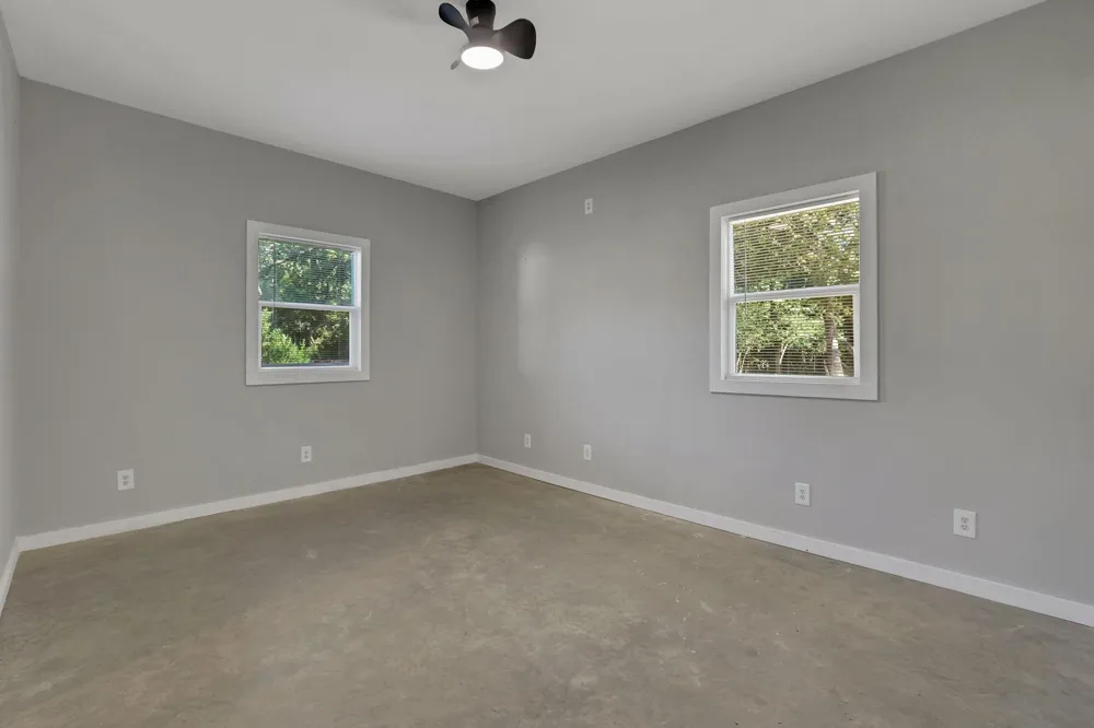20380 Doral Drive Huntsville, TX 77320