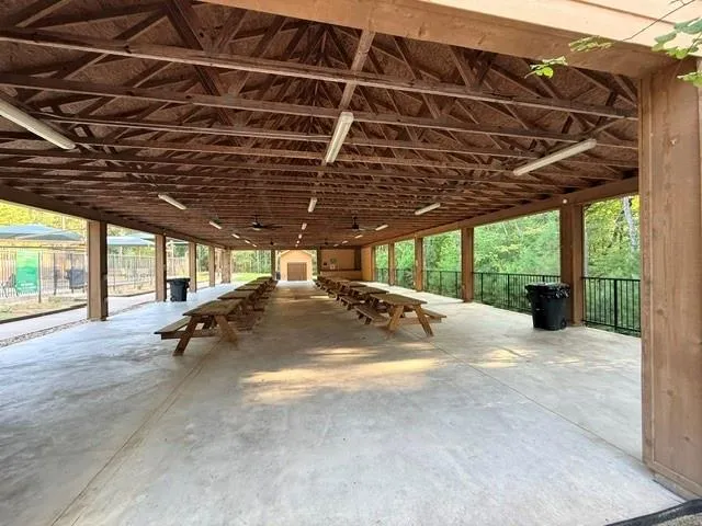 20380 Doral Drive Huntsville, TX 77320
