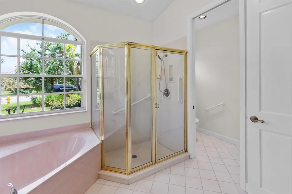 9408 Meadowood Drive Fort Pierce, FL 34951