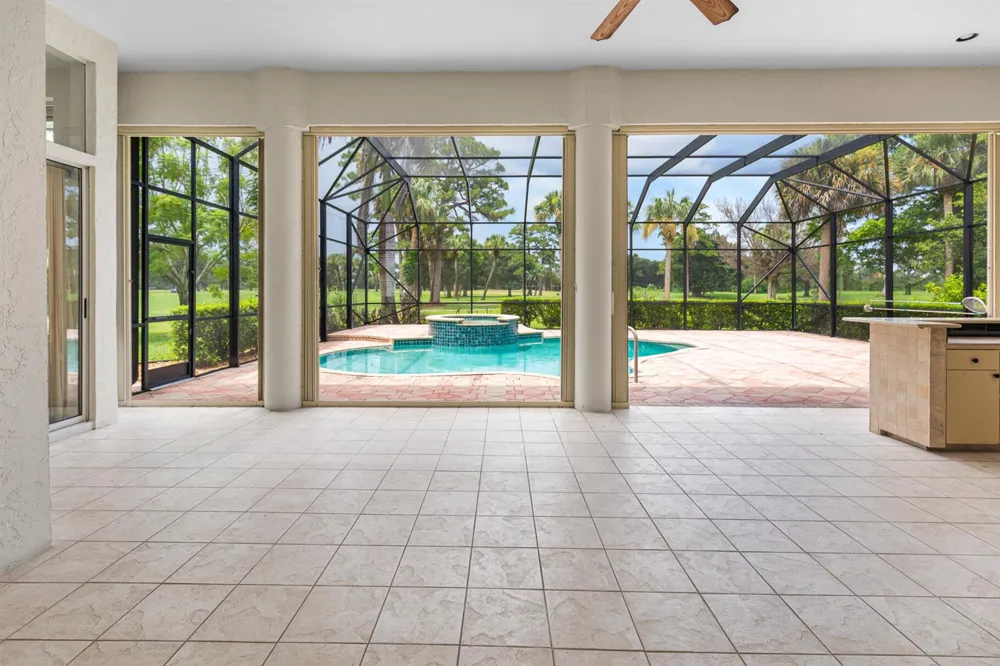 9408 Meadowood Drive Fort Pierce, FL 34951