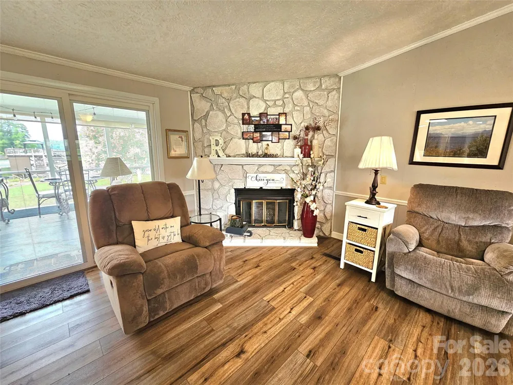 734 Pinehaven Drive New London, NC 28127