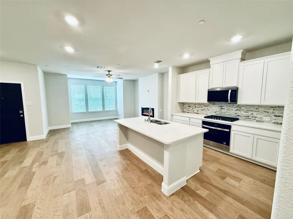 7925 Bayside Drive Rowlett, TX 75088