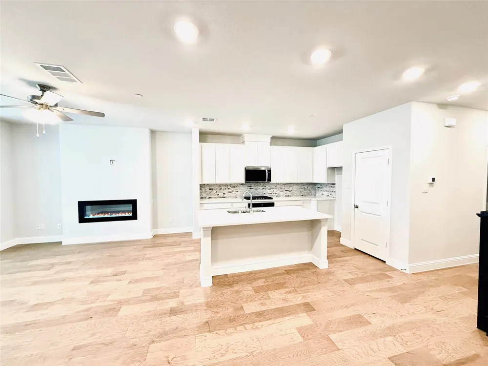 7925 Bayside Drive Rowlett, TX 75088