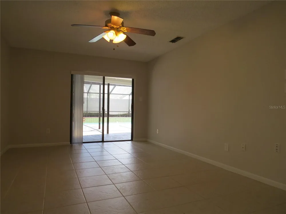 4023 PADDLEWHEEL DRIVE Brandon, FL 33511