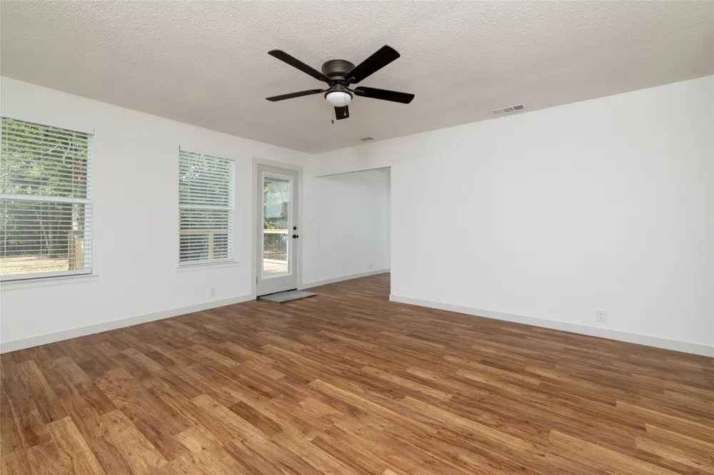 6886 County Road 2550 Quinlan, TX 75474