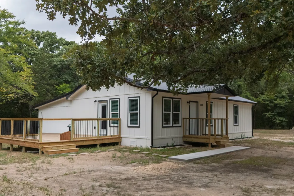 6886 County Road 2550 Quinlan, TX 75474