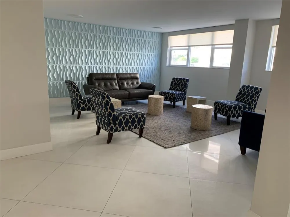 1237 S HILLSBORO MILE #601 Hillsboro Beach, FL 33062